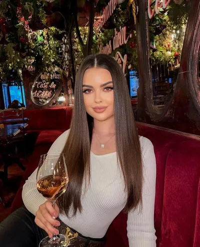 Аня, 24 года
